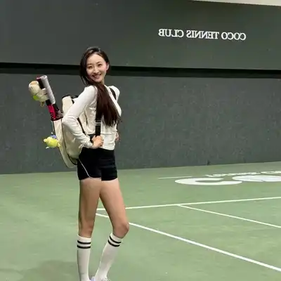 邹洋